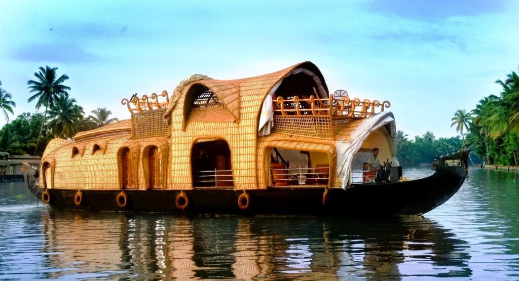 houseboat in kerala