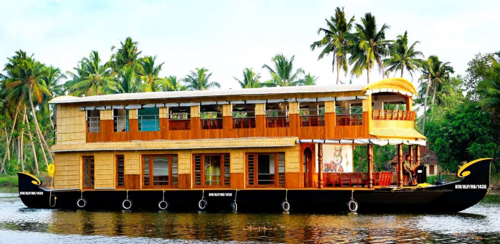 houseboat of kerala