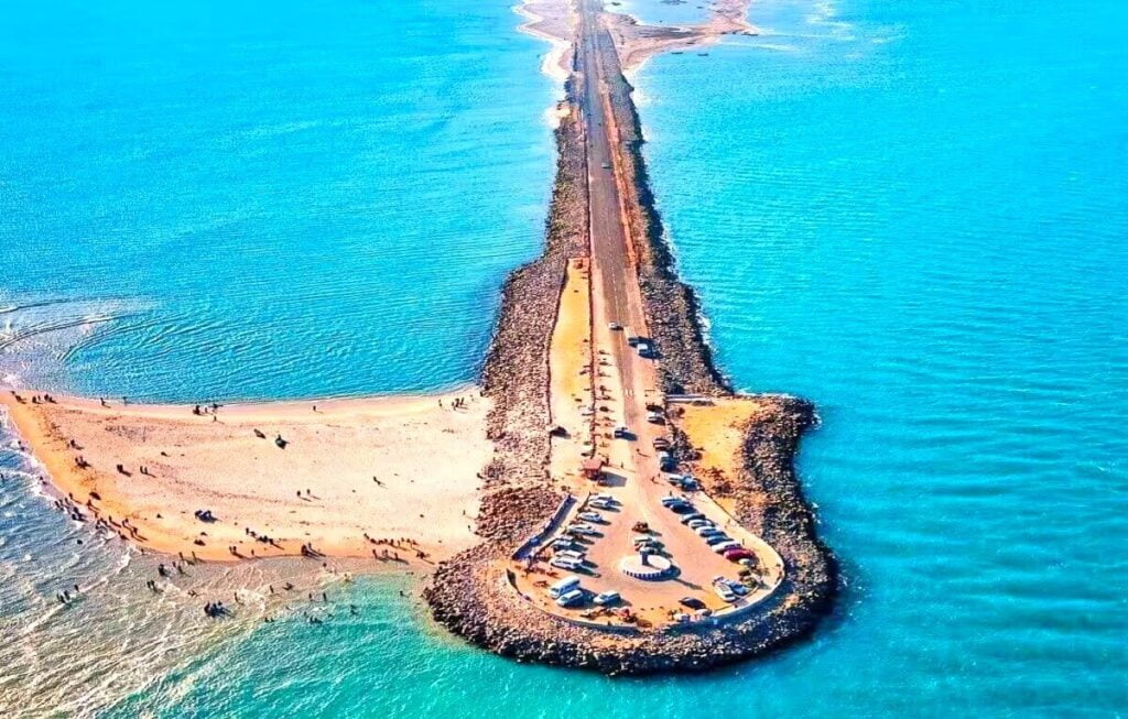 dhanushkodi beach rameshwaram