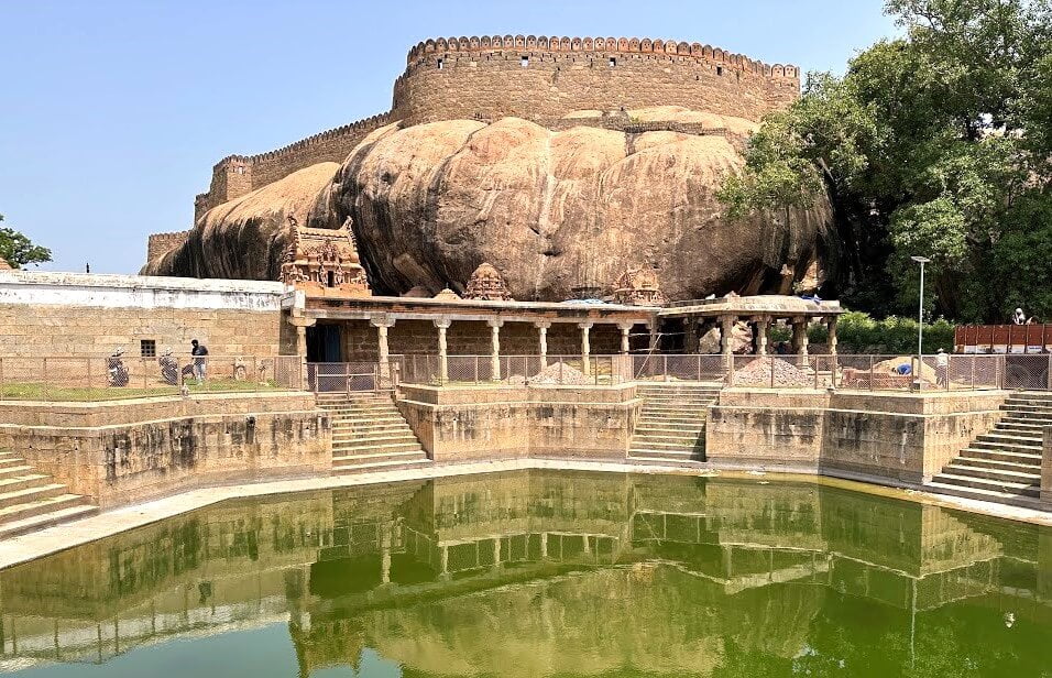 thirumayam fort