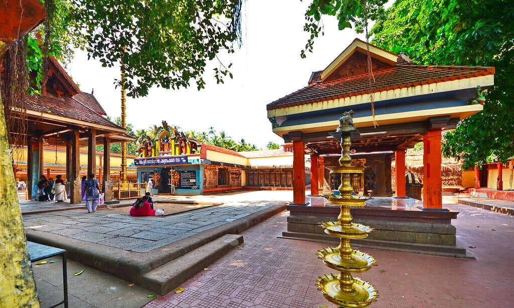 janardhana swamy temple varkala