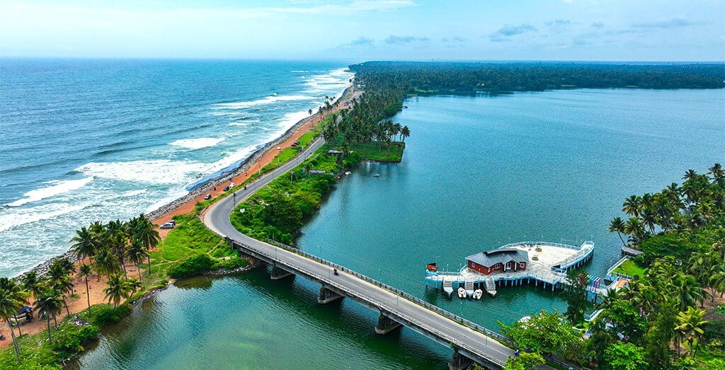 kappil beach varkala