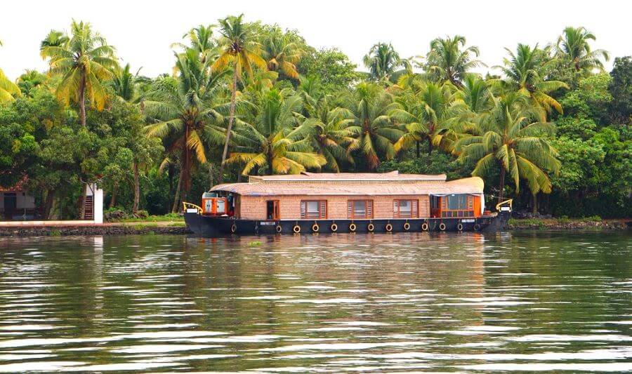 backwaters of kerala