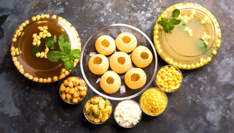 pani puri mumbai street food