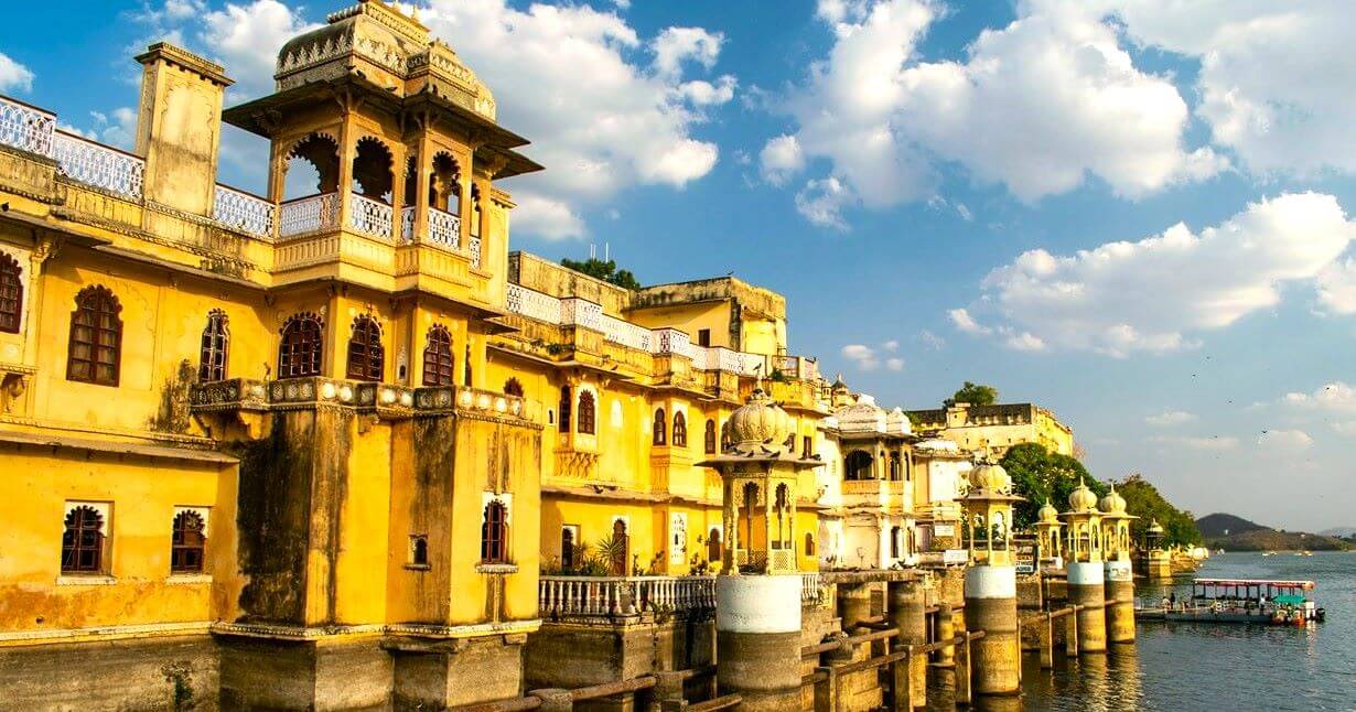 Top 40 Tourist Places to Visit in Udaipur: Explore the City of Lakes