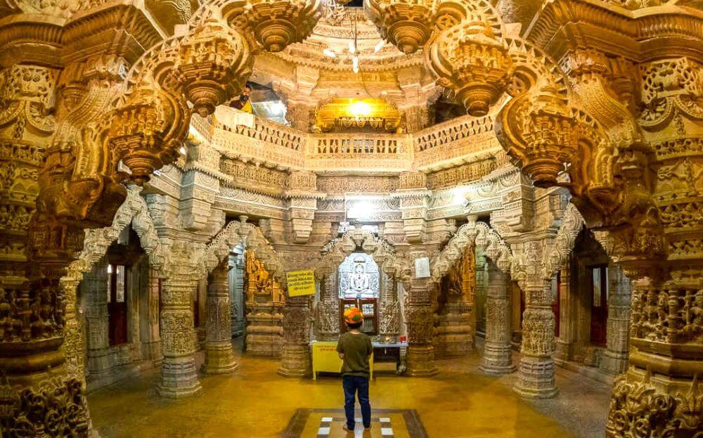 jain temple inside jaisalmer fort