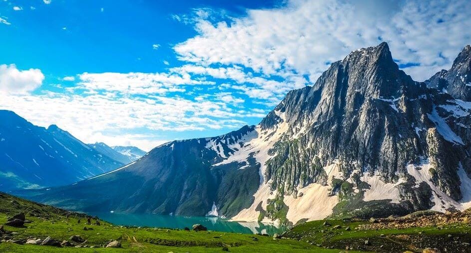 sonmarg-the meadow of gold