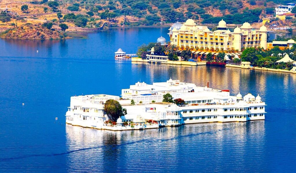 Udaipur lake palace