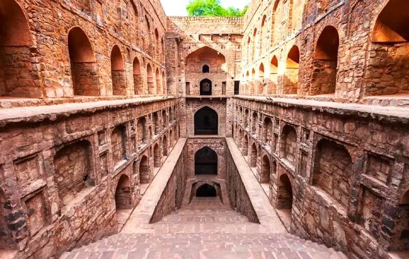 agrasen ki baoli new delhi