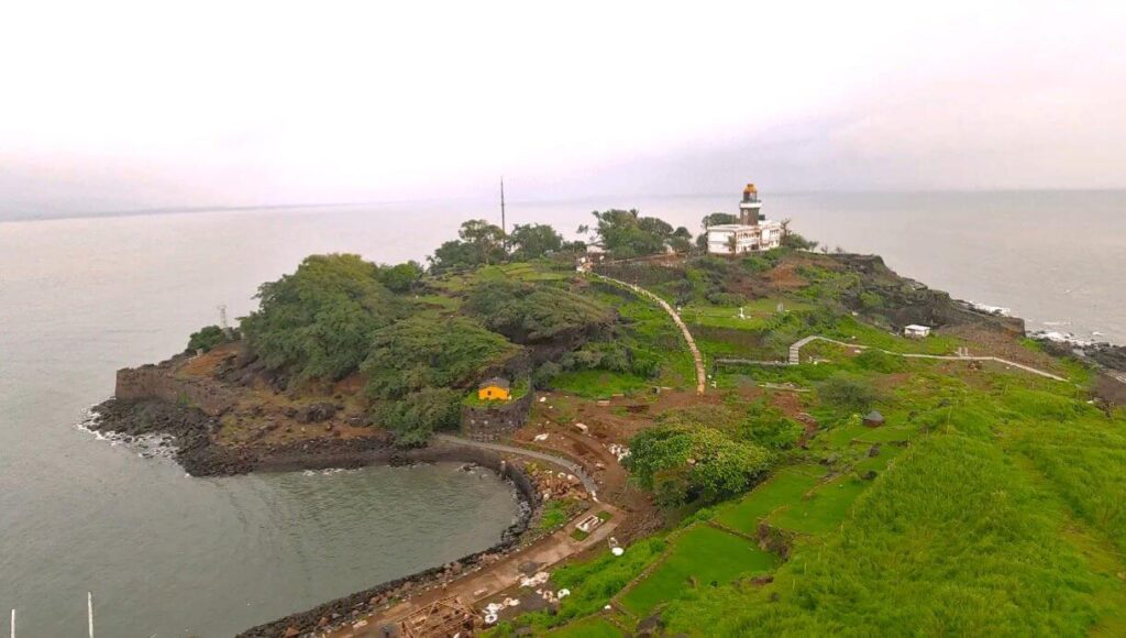 khanderi fort maharashtra
