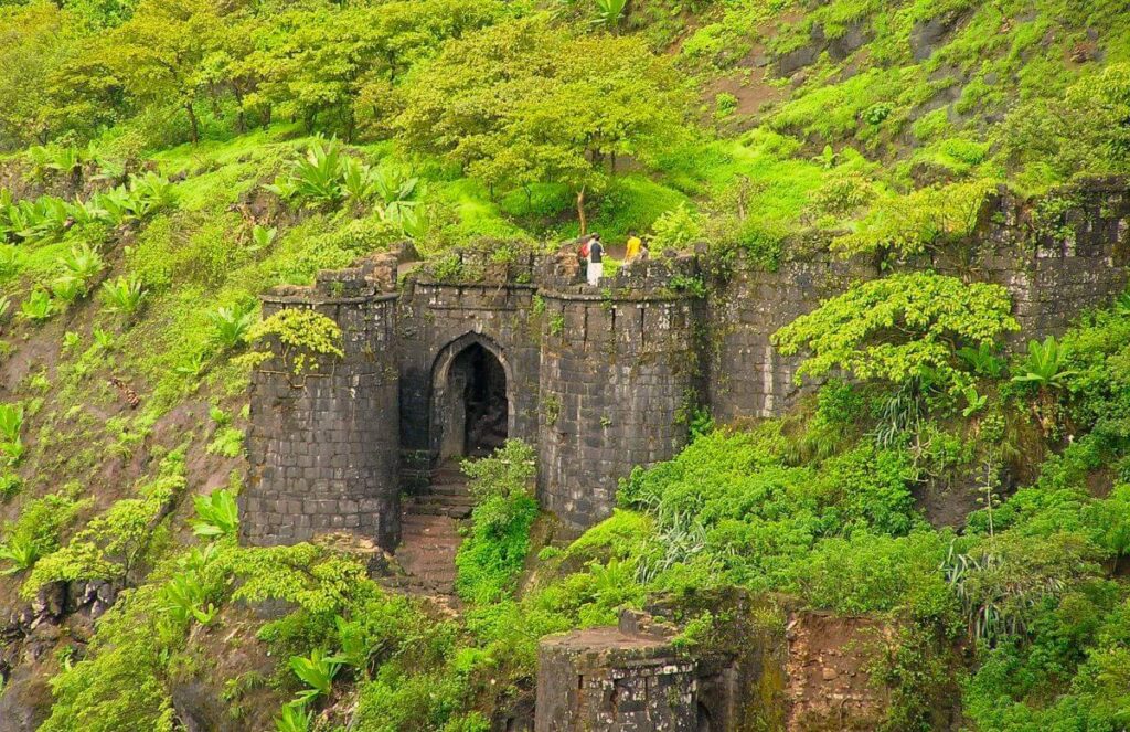 sinhagad fort pune