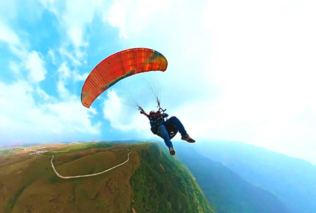 vagamon kerala paragliding