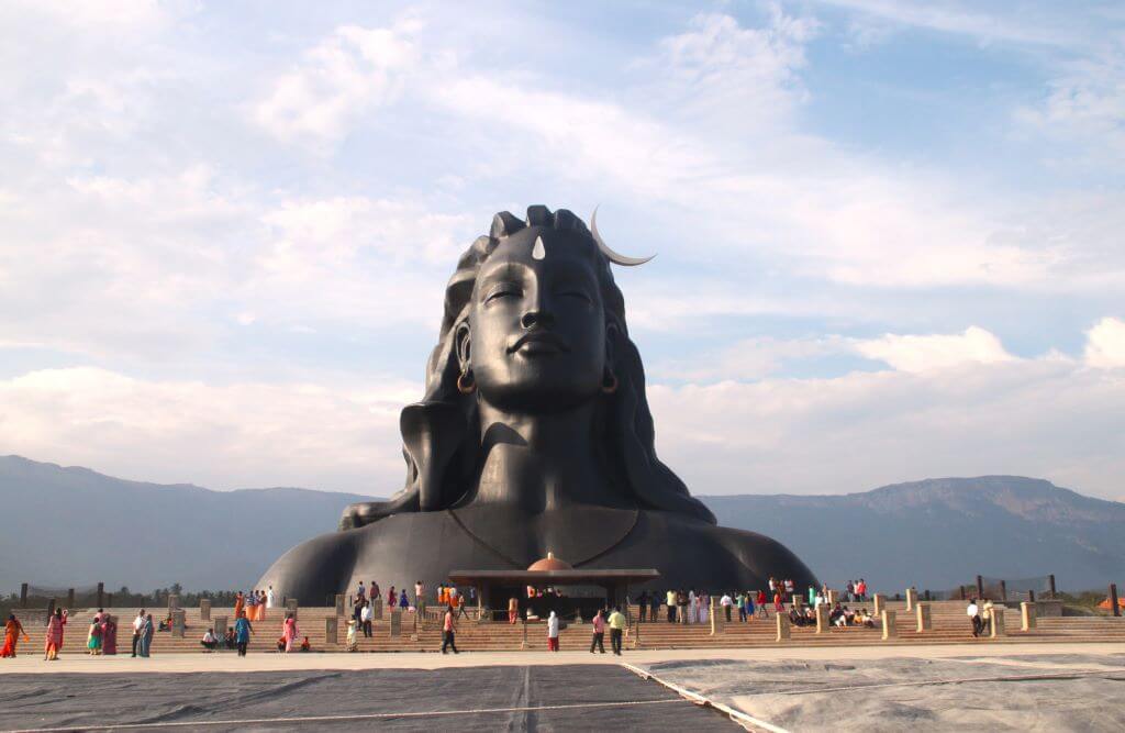 adiyogi shiva statue