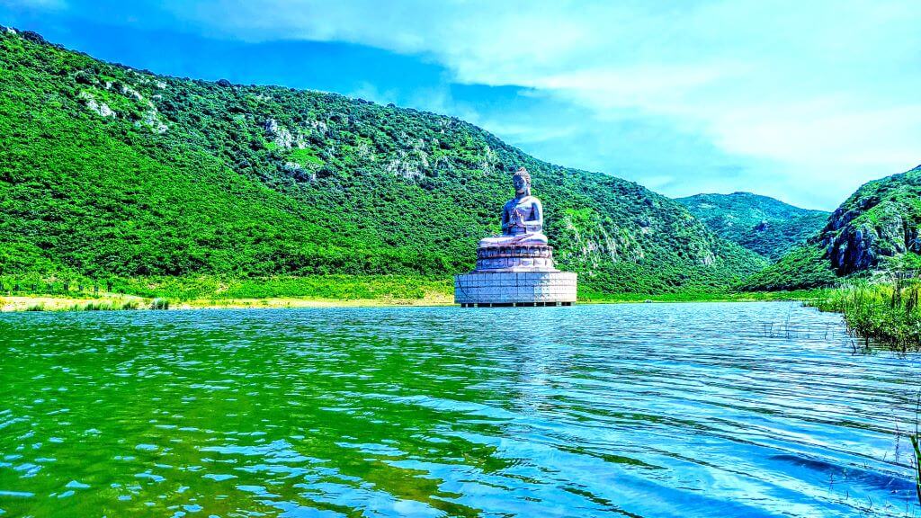 Explore Rajgir: Spiritual Temples, Ancient Caves & Scenic Attractions