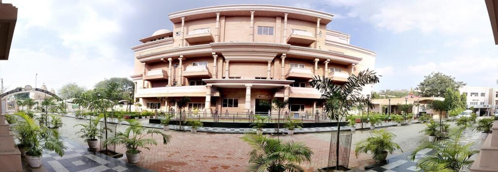 adhyatm sadhna kendra chhatarpur