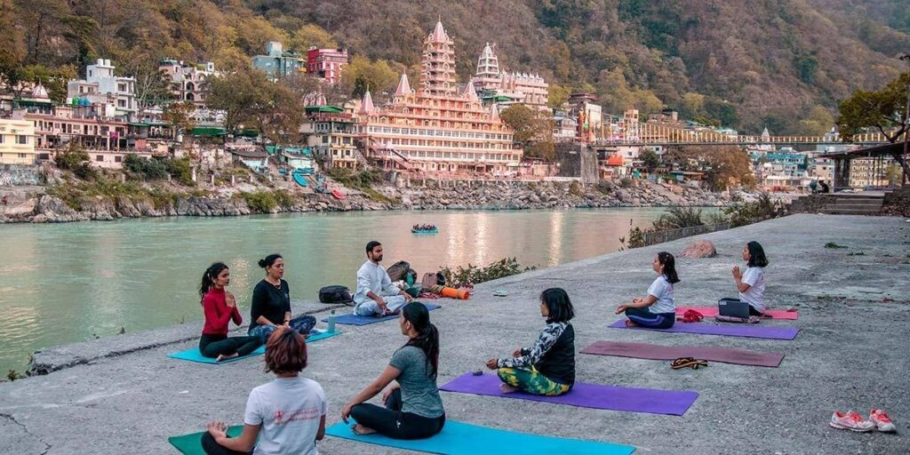 Combine Yoga with Spiritual Travel