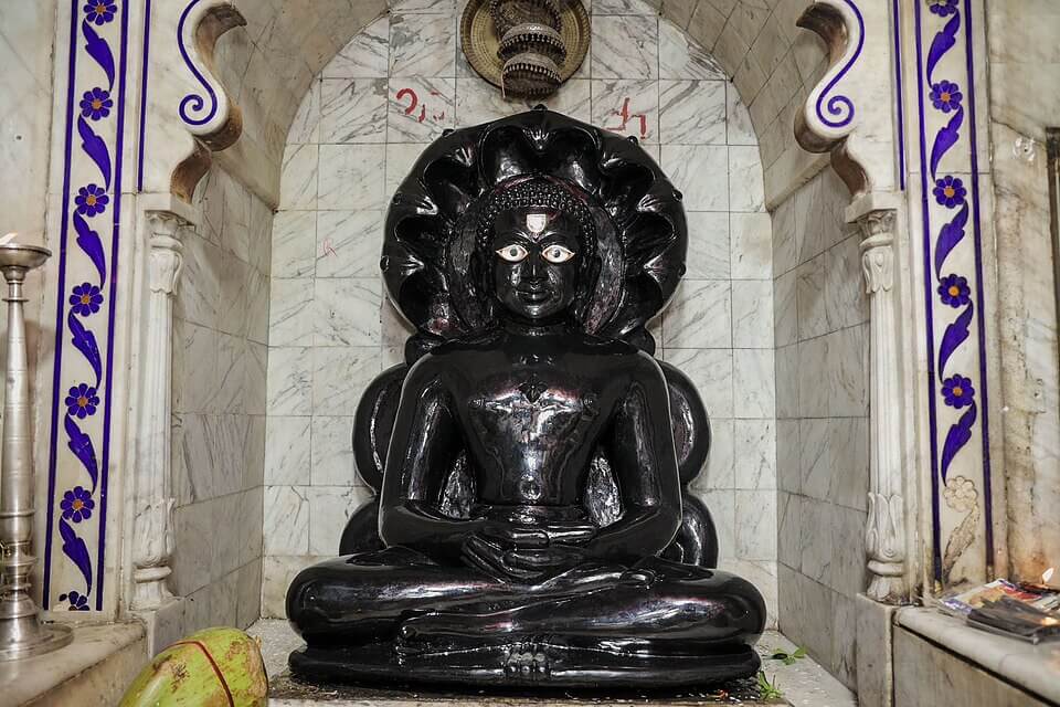 Antariksh Parshwanath Idol