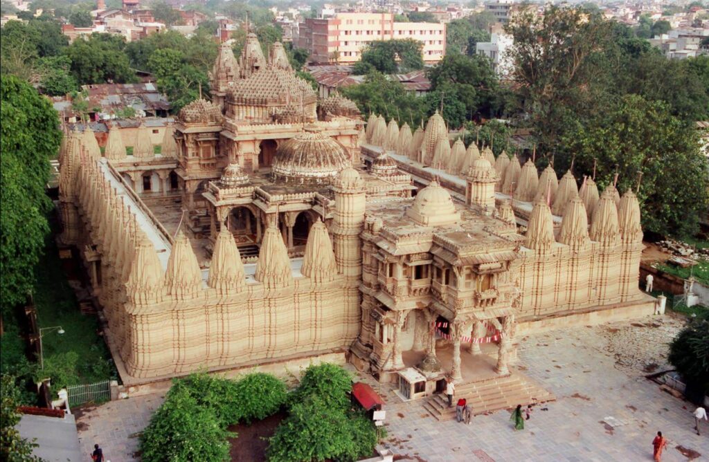 Hutheesing Jain Temple – Ahmedabad