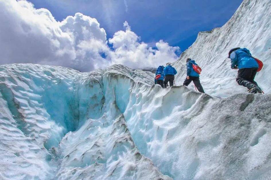 Snow Trekking in Winter