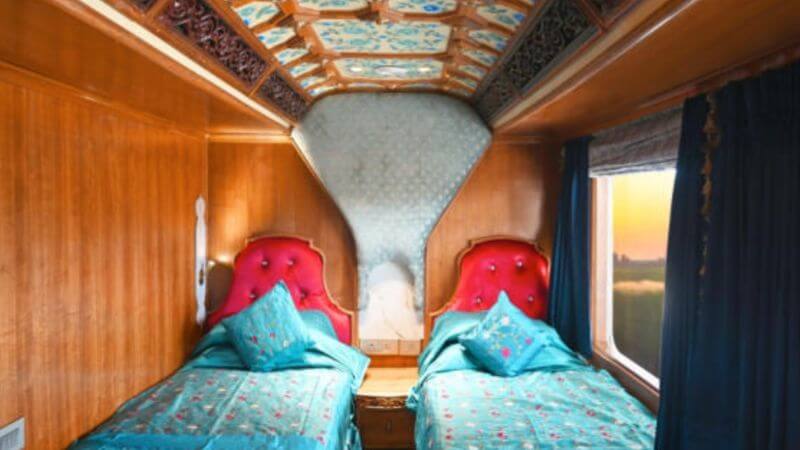palace on wheels gallery photo 12