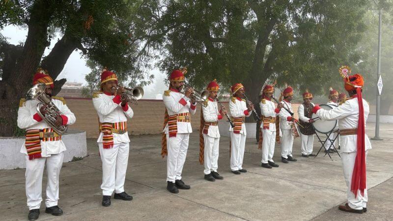 palace on wheels gallery photo 4